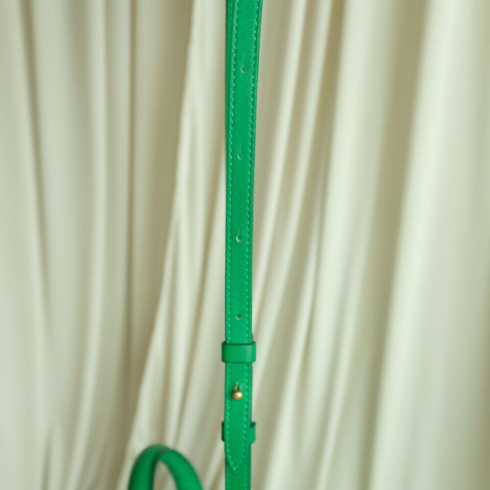 Jacquemus Le Chiquito - Green Calfskin Leather, Gold Hardware - Picture 10 of 11